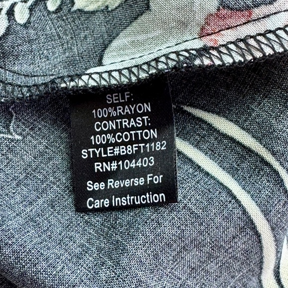 NWT Blu Pepper Black Floral Boho Peasant Blouse Women’s Size S - Picture 7 of 13